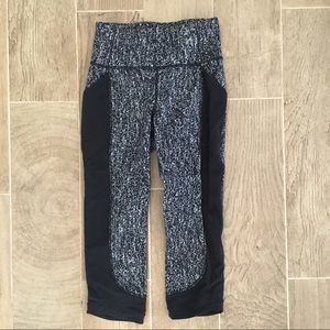 Lulu lemon crop leggings